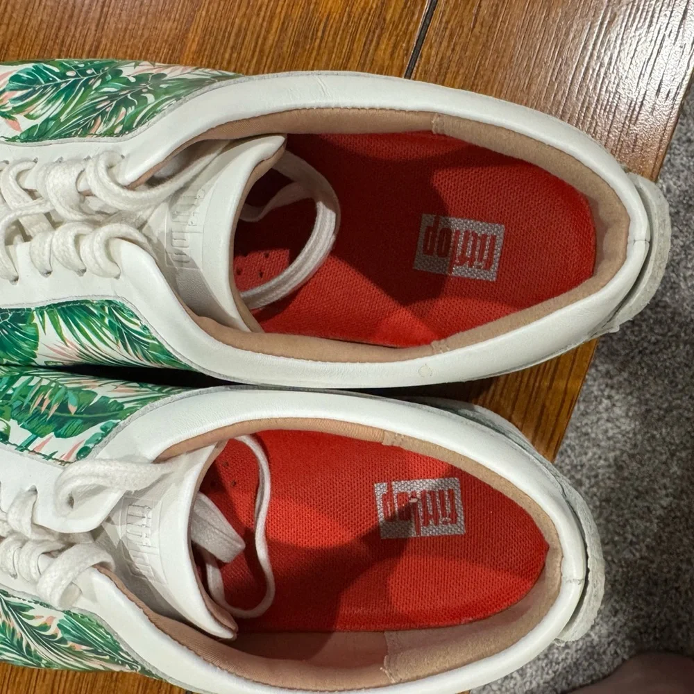 Fit Flop Women's White Leather Sneaker Tropical Comfort Shoes White Size 8 EUC!! - Picture 6 of 9